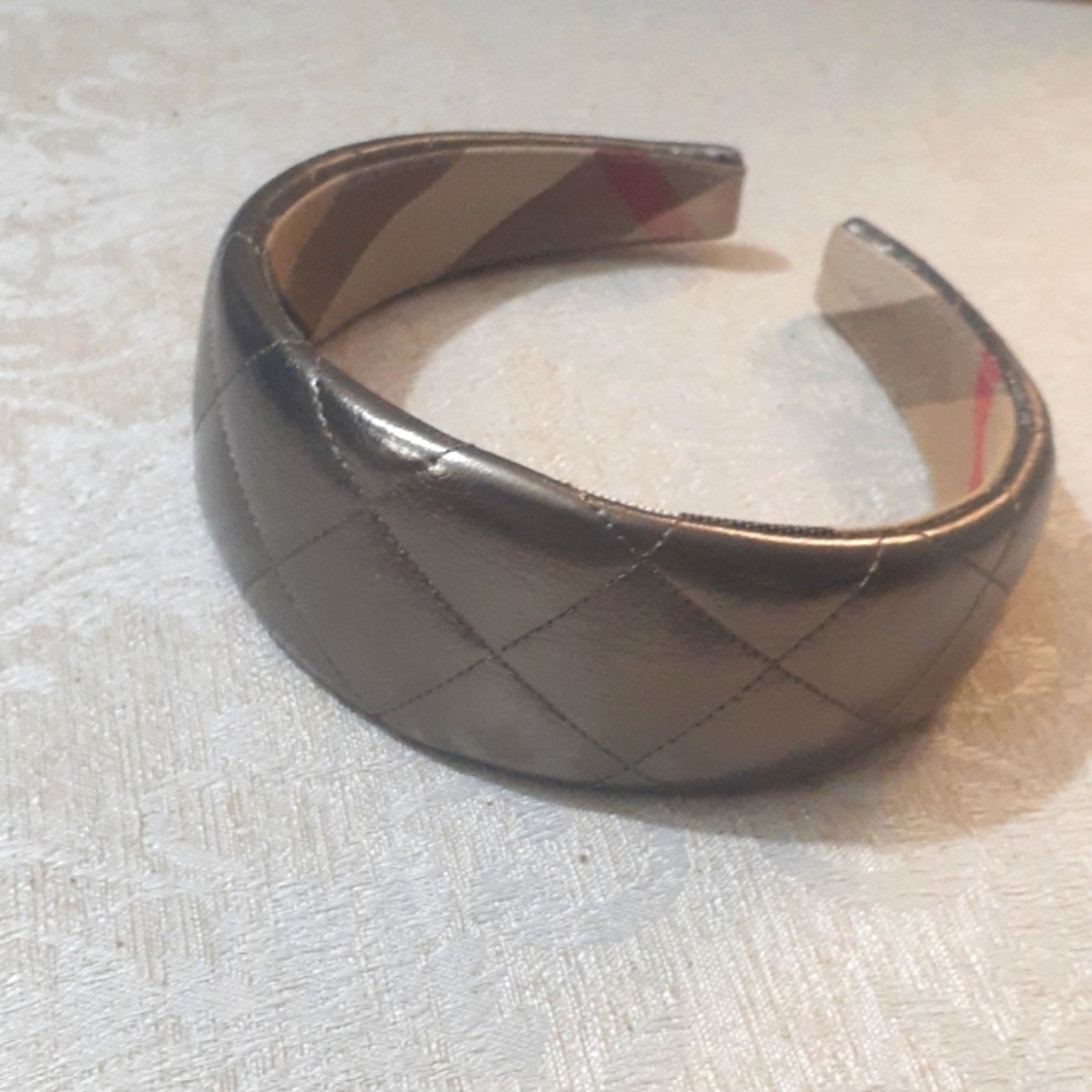 BURBERRY PATENT LEATHER HEADBAND EUC